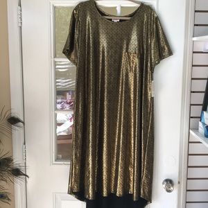 Carly Elegant black and gold squares